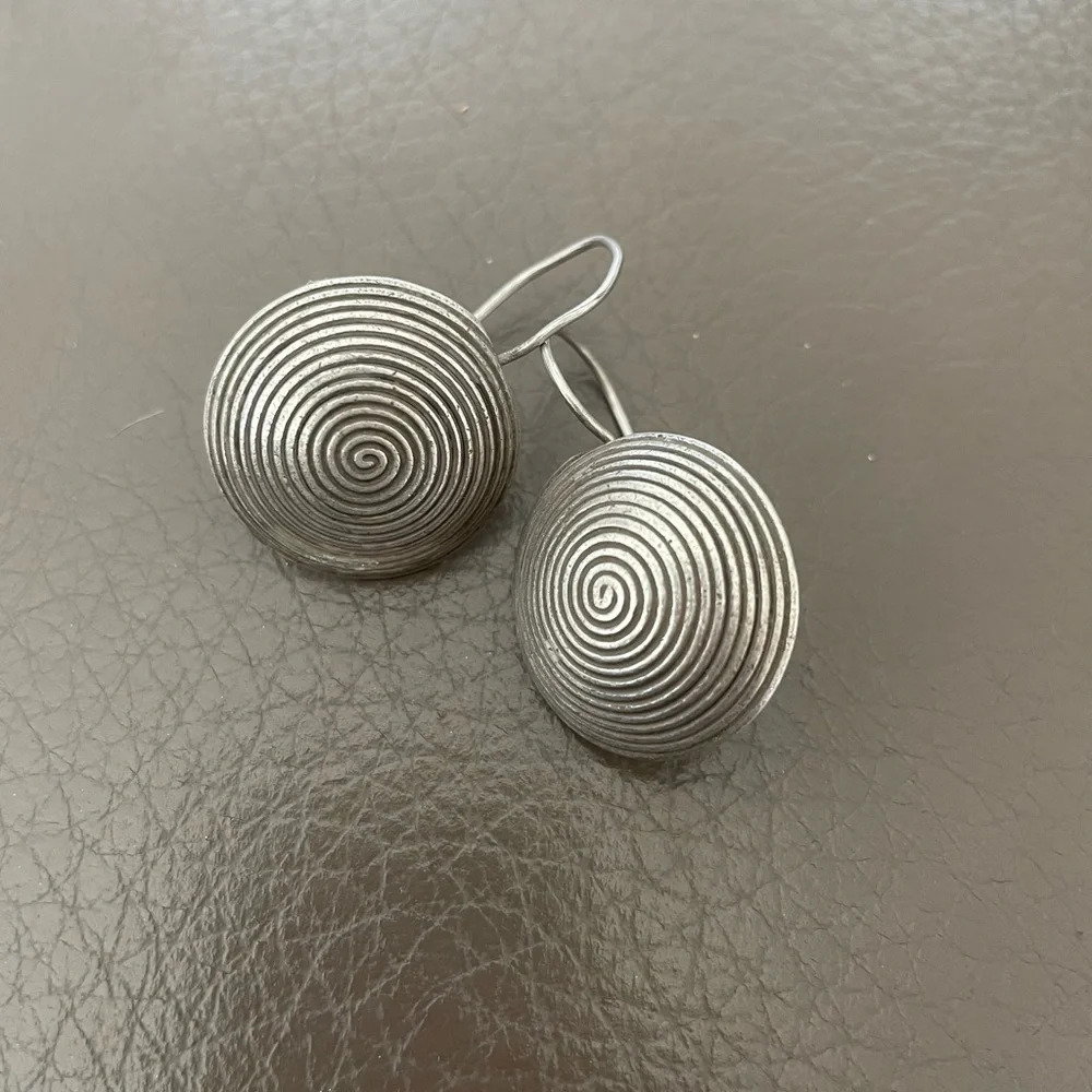 Unique Exquisite Tribal Thai Silver Earrings - Picture 1 of 3